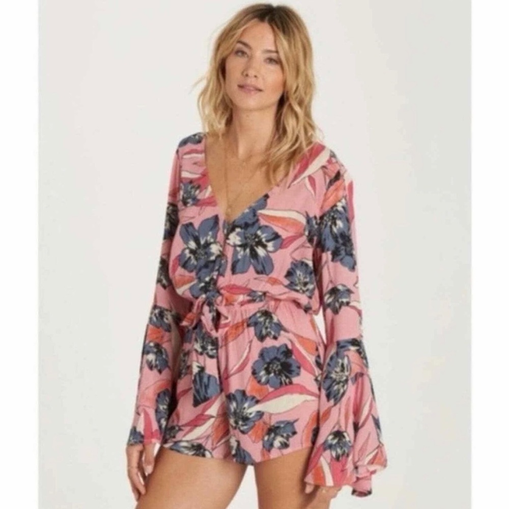 Billabong Boho Pink Floral Bell Long Sleeve Romper
Size large